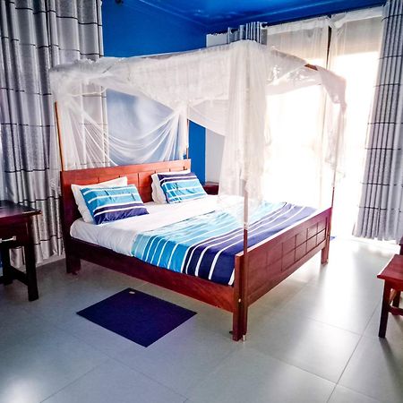 Hendo Hotel เอนเทบเบ้ ภายนอก รูปภาพ