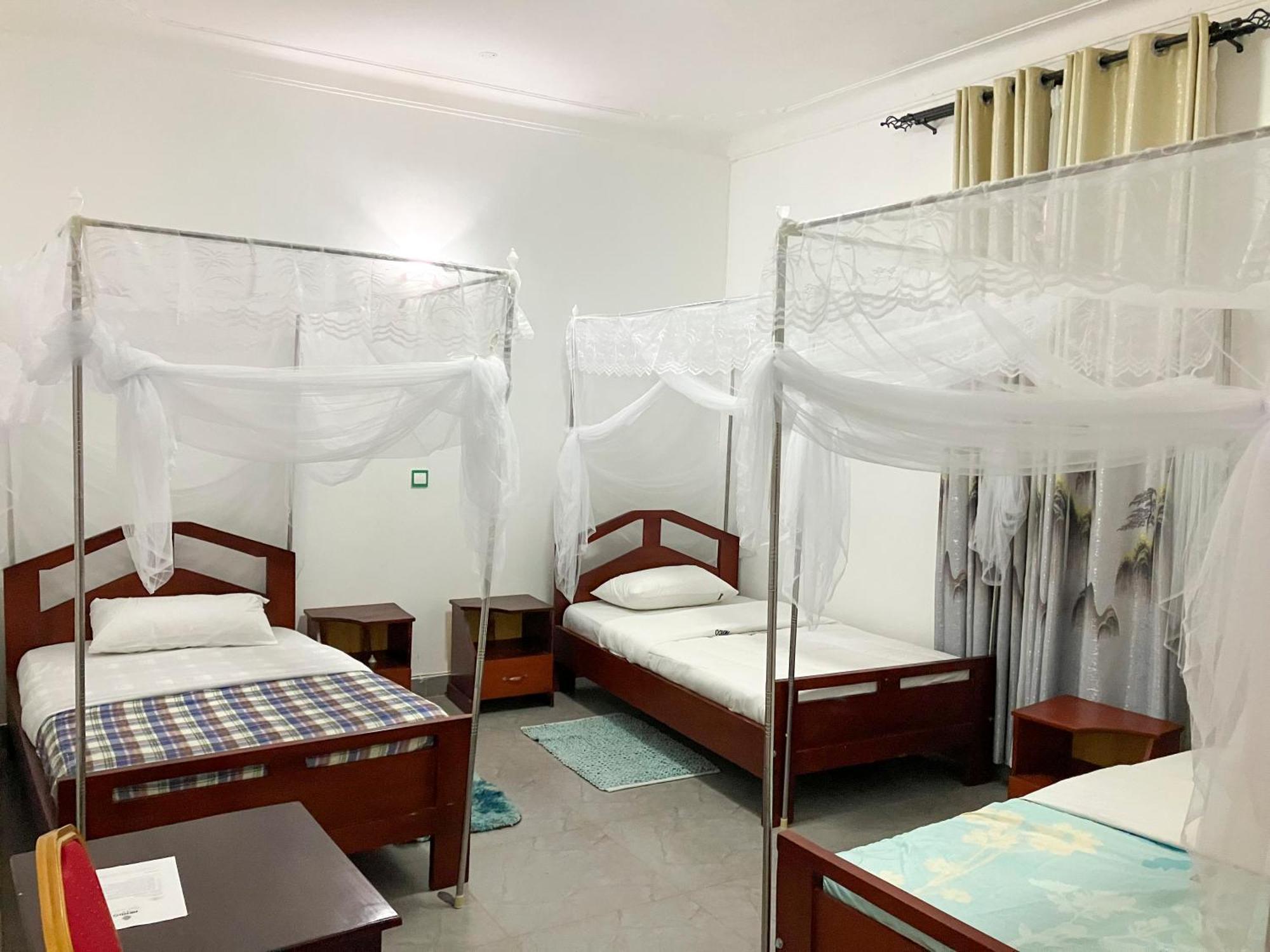Hendo Hotel เอนเทบเบ้ ภายนอก รูปภาพ