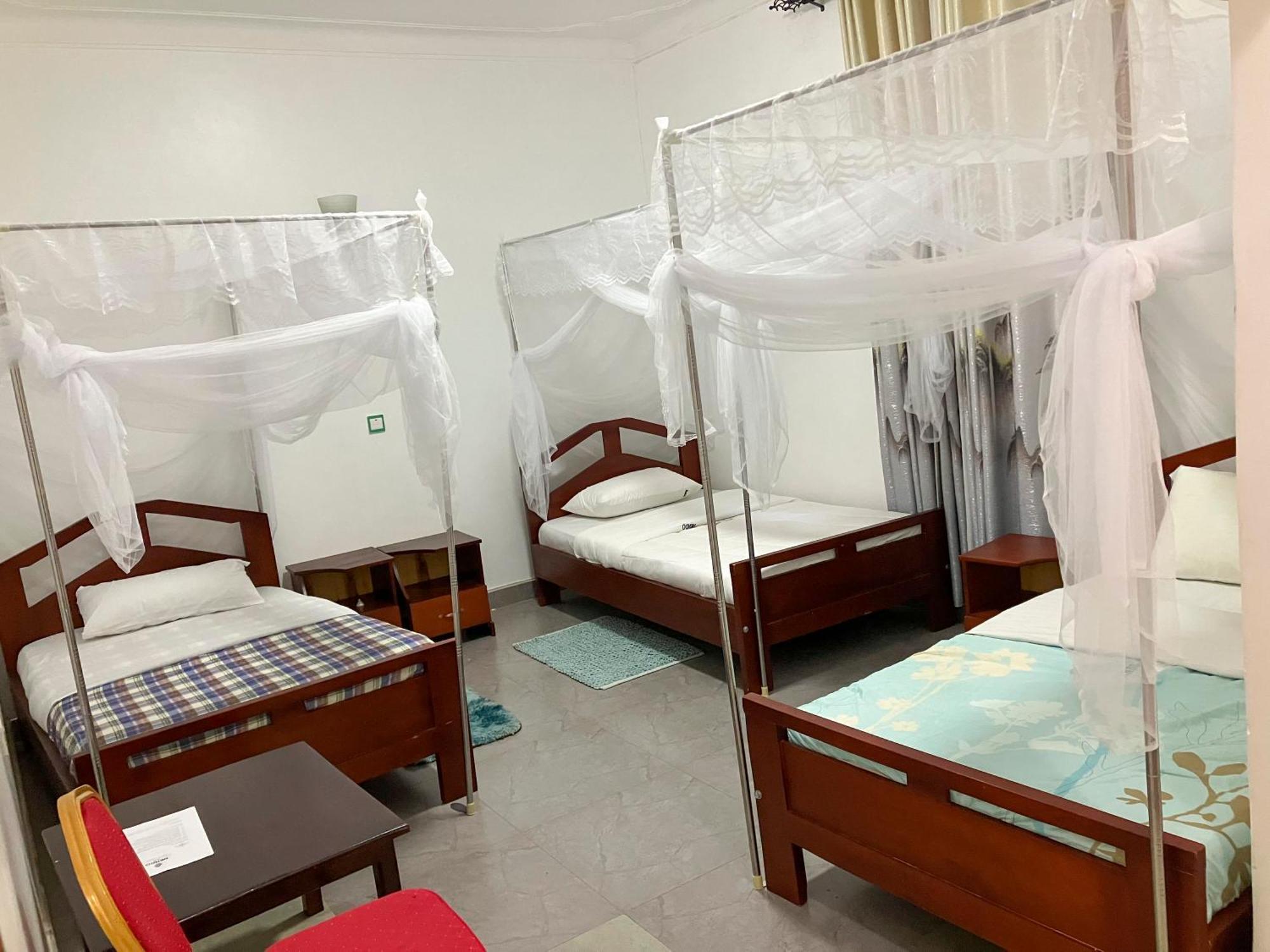 Hendo Hotel เอนเทบเบ้ ภายนอก รูปภาพ